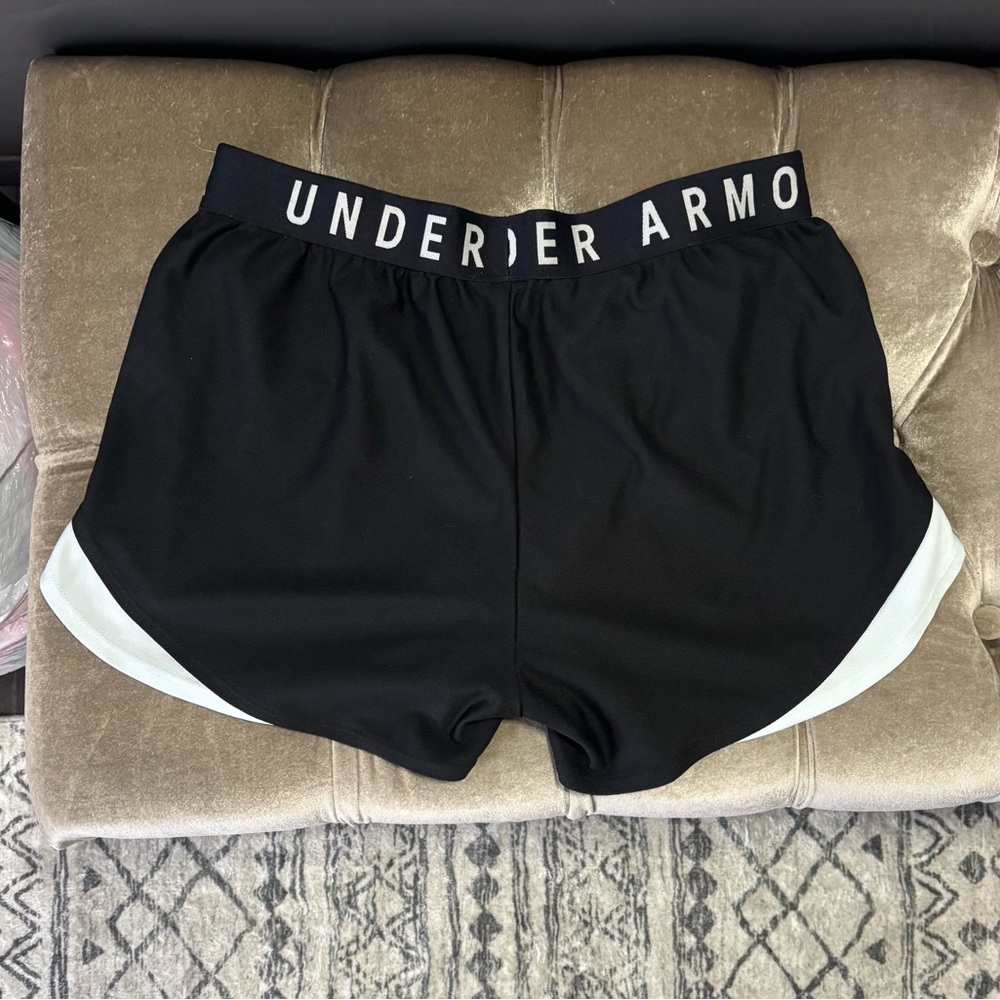 4 pairs Under Armour shorts - Picture 6 of 8